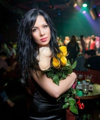 Живу в Москве, и готова подарить вам незабываемые мгновения страсти и наслаждения. Мои услуги – это настоящая эксклюзивная встреча, в вашем распоряжении все мои возможности и фантазии. Фото в профиле – настоящие, без ретуши и обмана. У меня есть отзывы, которые говорят о моей профессиональности и умении доставлять удовольствие. Приходите, и я воплощу в реальность все ваши желания и фантазии. Жду встречи с вами, чтобы сделать нашу встречу незабываемой! 😉🌹🔥 Дашенька